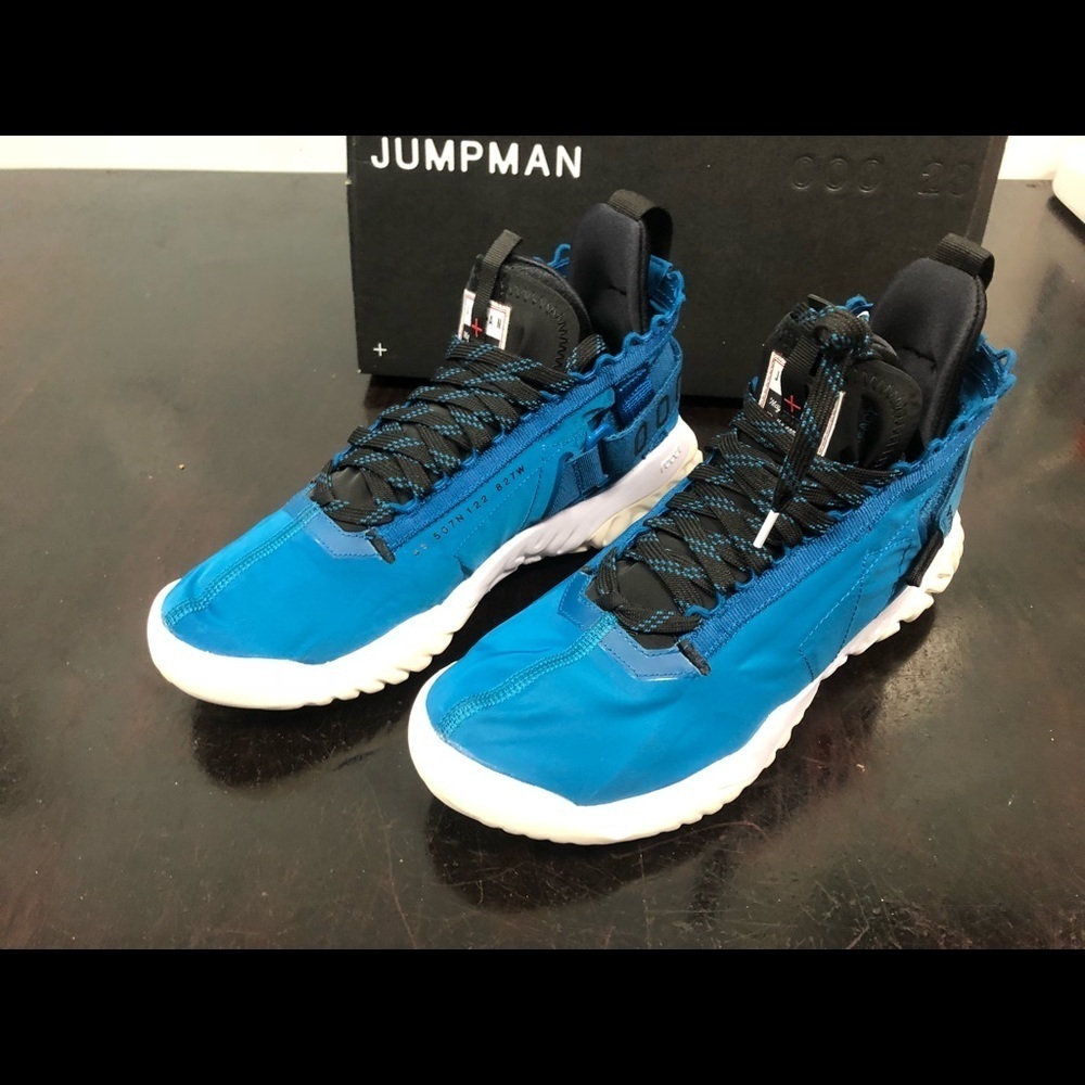 Sz 8 JORDAN PROTO REACT 'GREEN ABYSS' - Picture 8 of 11